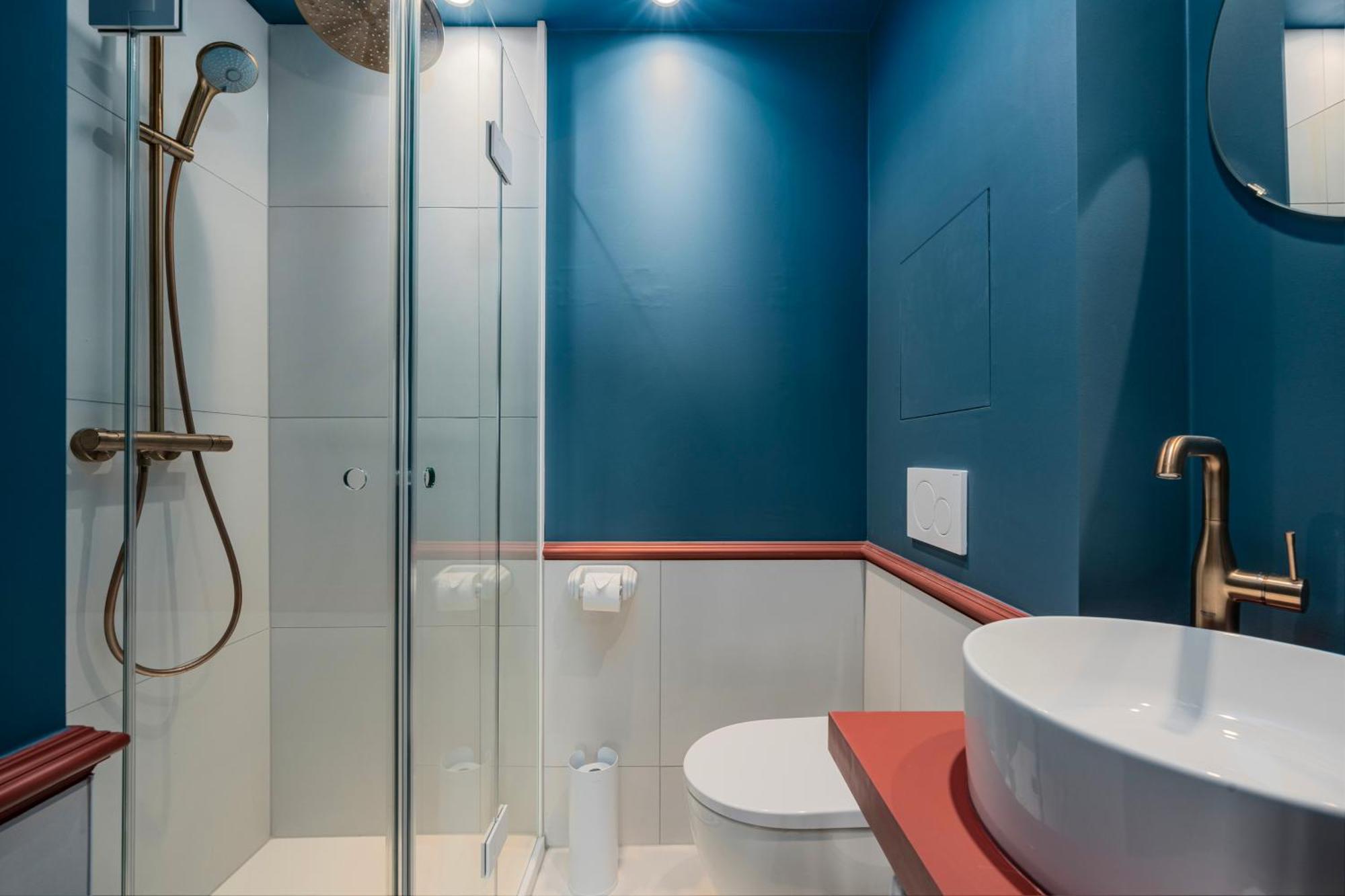 Aparthotel The Queen's Twelve By Romy&travis Bruges