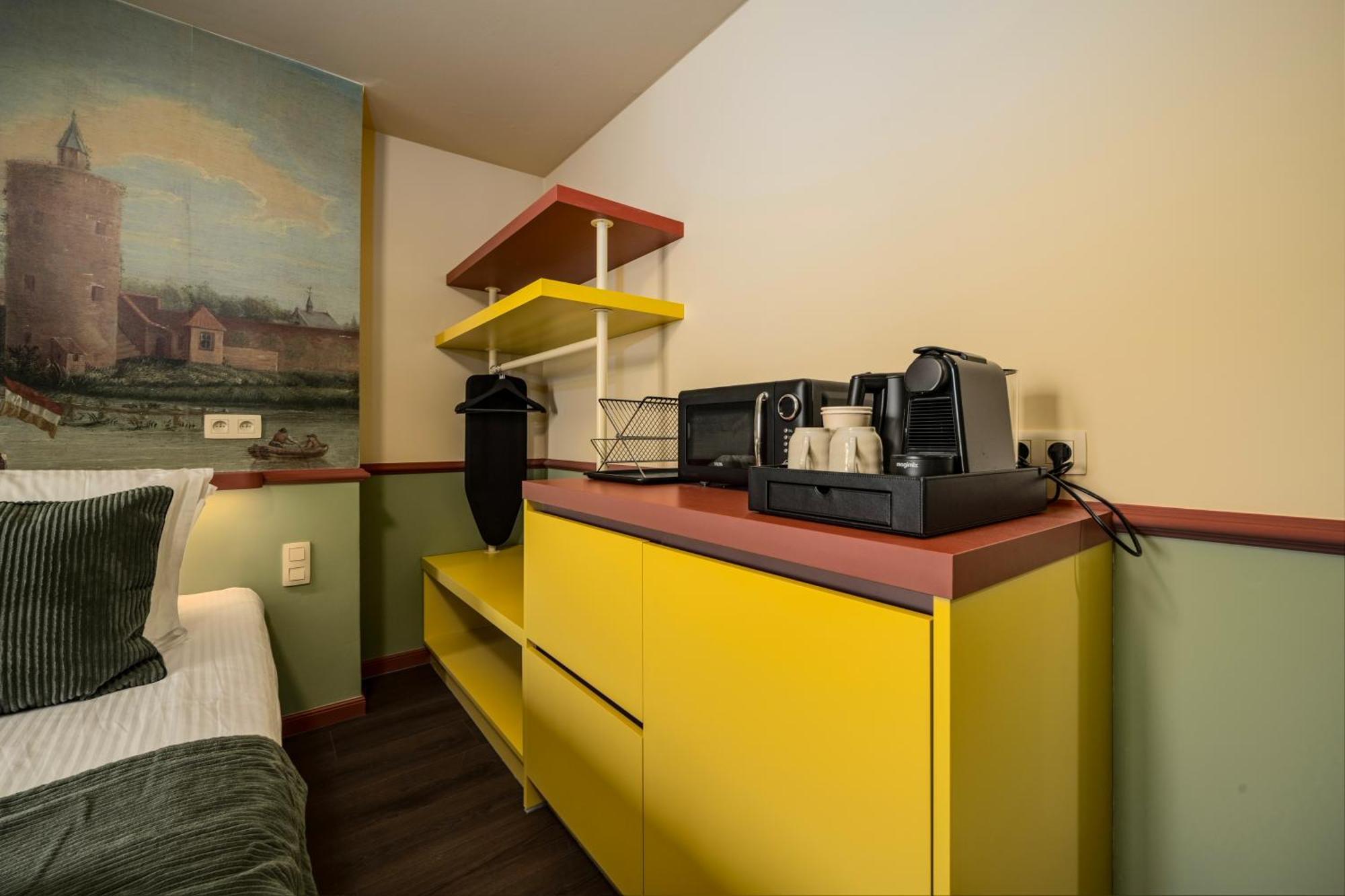 Aparthotel The Queen's Twelve By Romy&travis